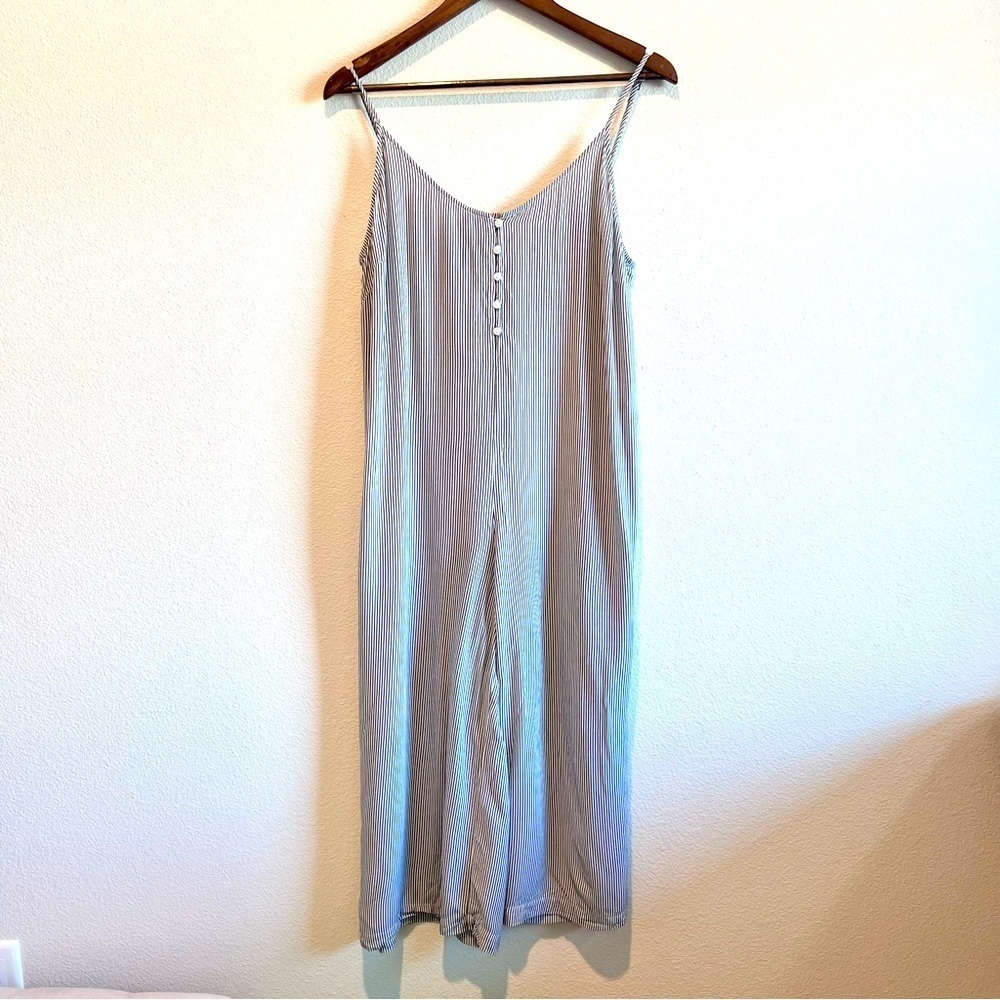 Cloth & Stone Black/Charcoal Gray White Striped Sleeveless Jumpsuit Medium